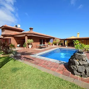https://villa-alina.tenerifehoteles.net